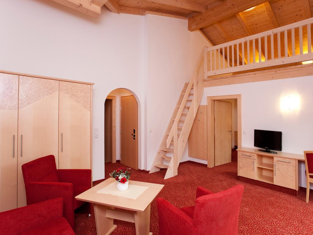 Erlebnishotel Kitzbuehler Horn Oberndorf in Tirol Zewnętrze zdjęcie