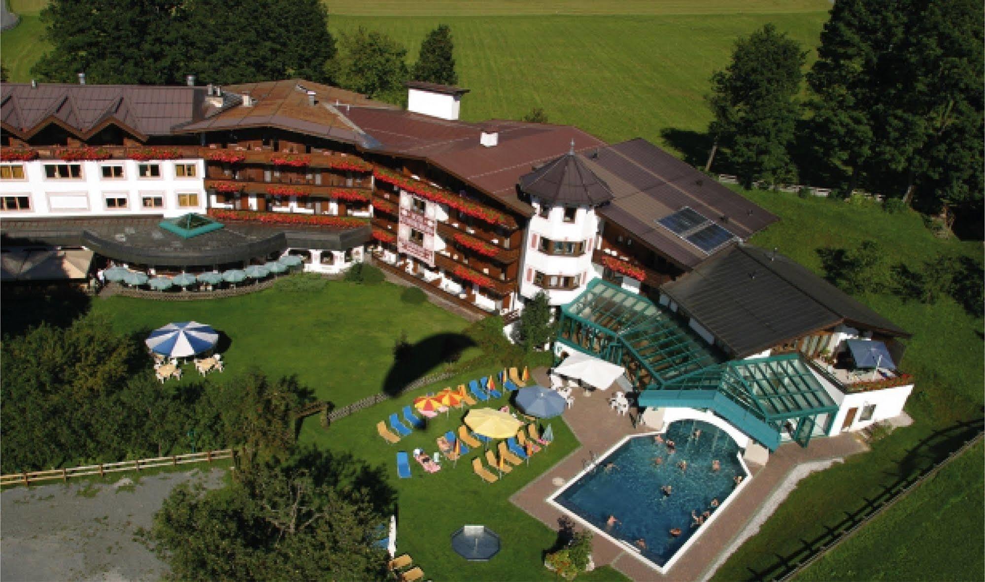 Erlebnishotel Kitzbuehler Horn Oberndorf in Tirol Zewnętrze zdjęcie